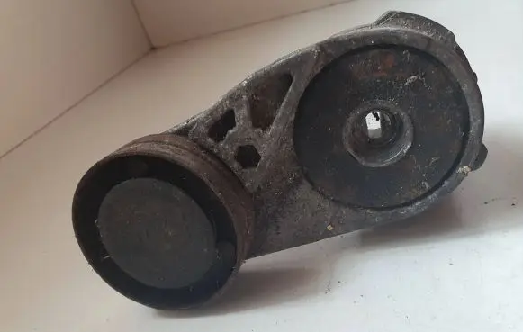 Audi A6 S6 C4 4A Timing belt tensioner 078903133Q
