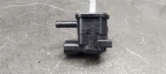 Toyota Yaris Turbo solenoid valve 90910-12280