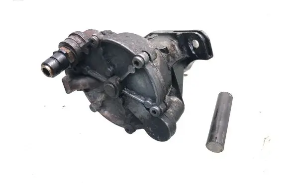 Volkswagen II LT Vacuum pump 074145100