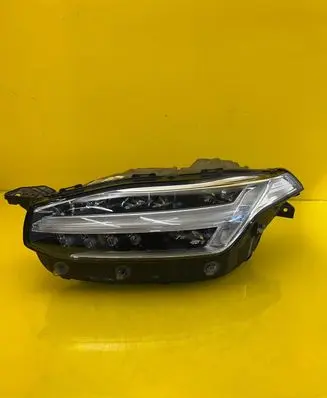 Volvo XC90 Headlight/headlamp 32228296