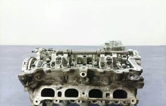 Hyundai Tucson IV NX4 Engine head