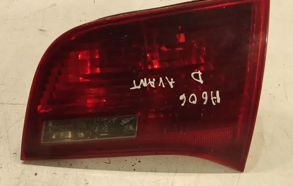 Audi A4 S4 B7 8E 8H Tailgate rear/tail lights