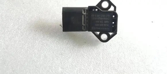 Audi A6 S6 C7 4G Air pressure sensor 039906051K 039906051
