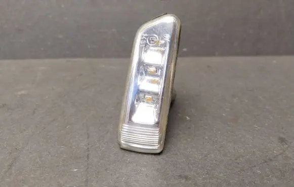 Audi A8 S8 D3 4E Front fender indicator light 4E0949127