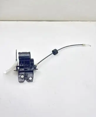Mercedes-Benz CLK A209 C209 Loading door lock A1717500085 A1717500185