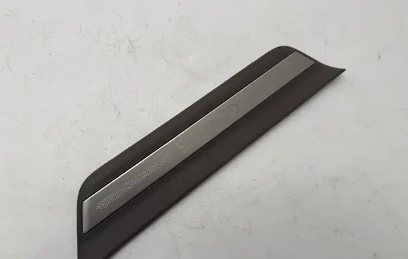Genesis GV80 Rear sill trim cover 85878T6000 D1011