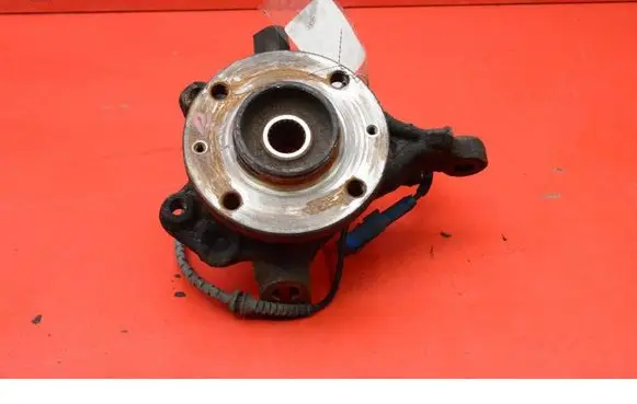 Audi 100 200 5000 C3 Front wheel hub spindle knuckle 