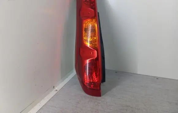 Rear/tail lights