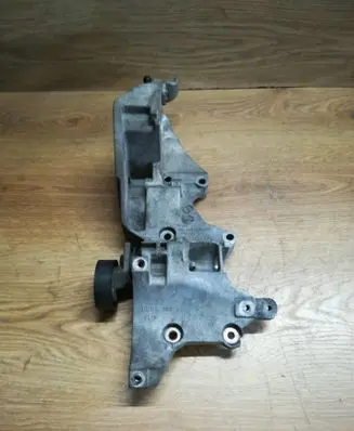 Generator/alternator bracket