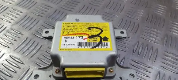 Mitsubishi Colt Airbag control unit/module mb953173 x6t39783