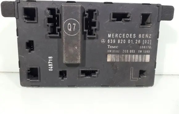 Mercedes-Benz Vito Viano W639 Door control unit/module 6398200126