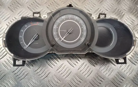 Citroen C3 Picasso Speedometer (instrument cluster) 96665882XT A2C53366301