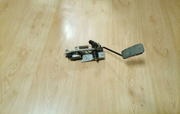 Mazda 6 Accelerator throttle pedal CB0541ACO 2F17