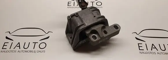 Volkswagen PASSAT B6 Engine mount bracket 1K0199262 1K01991588