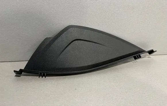 BMW 4 F36 Gran coupe Dashboard side end trim 9321613 17397510 9321535