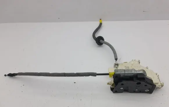 Audi A4 S4 B9 Rear door lock 4G0839015F