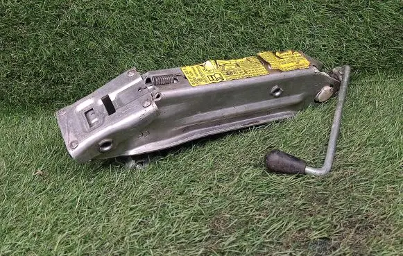 Audi A3 S3 A3 Sportback 8P Lift Jack 8L0011031A