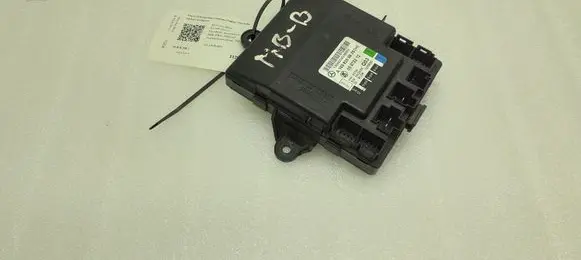 Mercedes-Benz B W245 Door control unit/module A1698206826