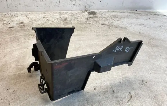 Volvo S40, V40 Battery tray heat shield 3M5110757B