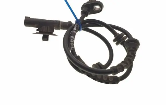 Fiat 500L ABS brake wheel speed sensor 0265009481