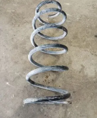 Toyota Land Cruiser (J200) Rear coil spring