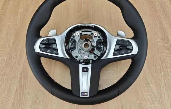 BMW 8 G16 Steering wheel 8746166