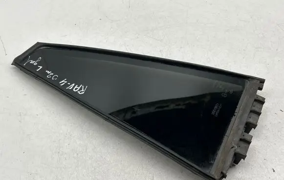 Toyota RAV 4 (XA30) Rear vent window glass 43R00122