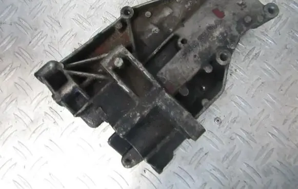 Mercedes-Benz E W210 Engine mounting bracket 1192363130