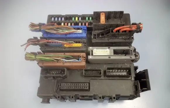 Opel Vectra C Comfort/convenience module 13205774 519162002