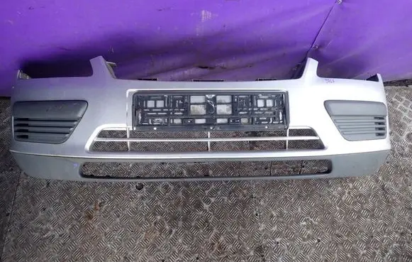 Ford Focus C-MAX Front bumper