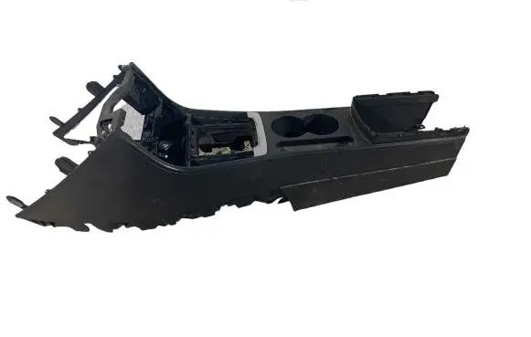 Volkswagen PASSAT B7 Center console 3AB863243