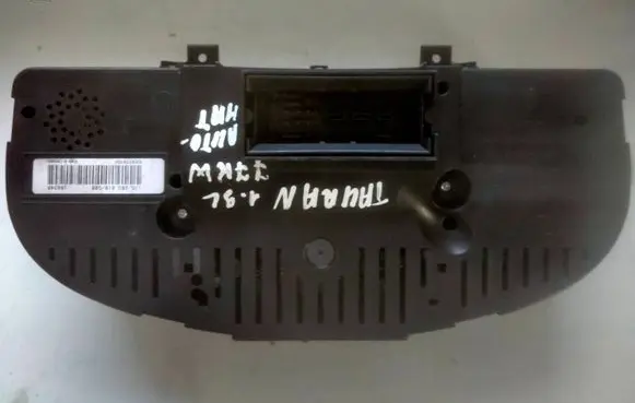 Volkswagen Touran I Speedometer (instrument cluster) 1T0920872F V0011000 VWZ7Z0F4107279