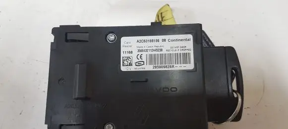 Renault Scenic III - Grand scenic III Ignition lock 285909828R