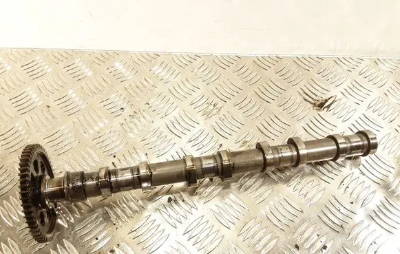 Volvo V60 Camshaft 31670072