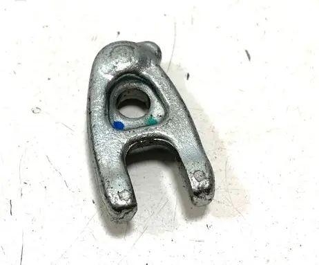 Renault Clio IV Fuel Injector clamp holder
