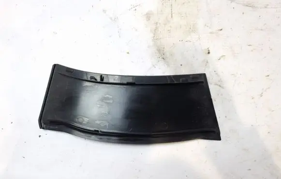 Porsche Cayenne (92A) Rear/tail light trim molding 7P5945256A