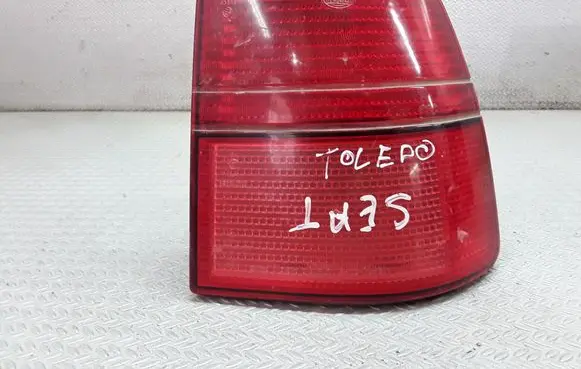 Seat Toledo I (1L) Rear/tail lights 6R0142795