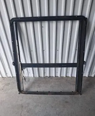 Mercedes-Benz S W116 Rain gutter 108250