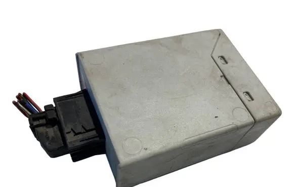 BMW 3 E46 Wing mirror control module 8376506 61358376506 110187
