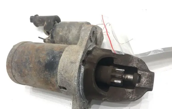 Mitsubishi Colt Starter motor
