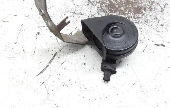 Opel Signum Horn signal E30055306