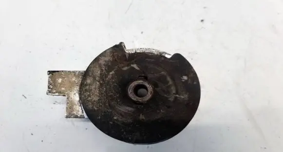 Honda Civic Engine mount bracket 