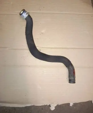 Mercedes-Benz E W212 Engine coolant pipe/hose A2125015782