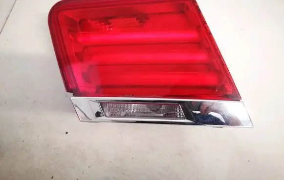 BMW 7 F01 F02 F03 F04 Tailgate rear/tail lights 7182205