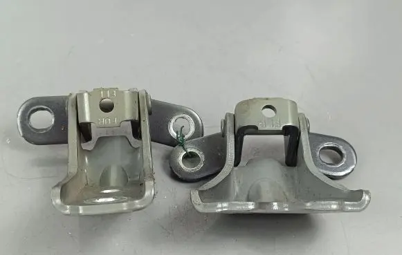 Hyundai Tucson IV NX4 Front door hinge set 