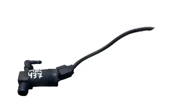 Volvo XC90 Windscreen/windshield washer pump 1S7117K624FE T655C