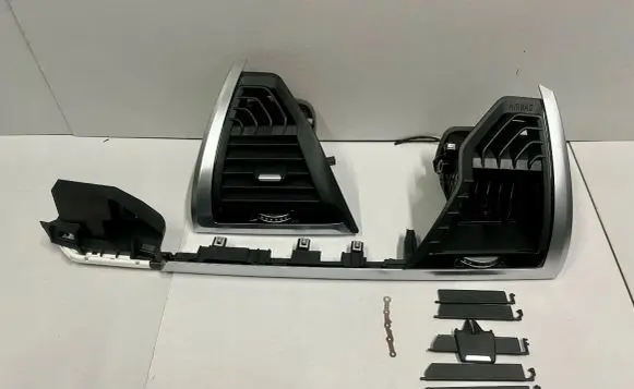 BMW X3M F97 Dashboard side end trim bmwx3dokory