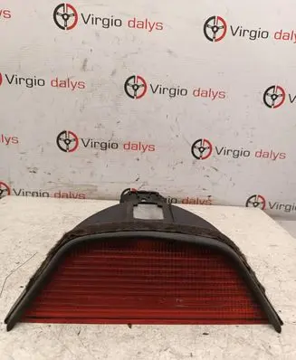 BMW 5 E39 Third/center stoplight 178055