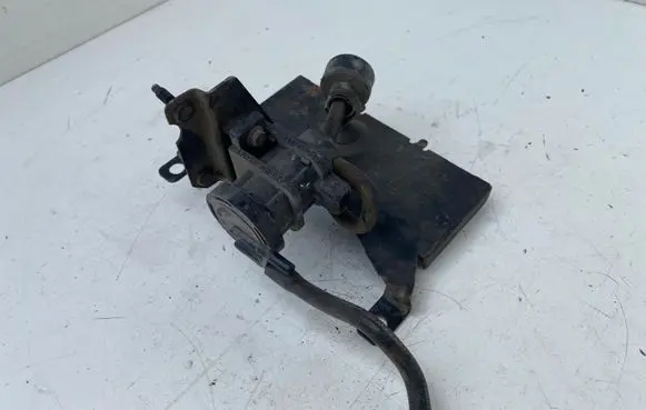Renault Scenic I Turbo solenoid valve 7700874659