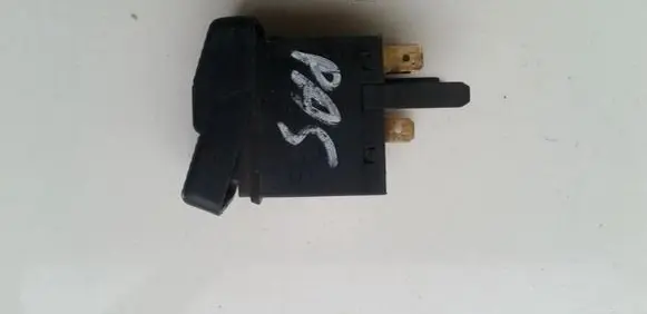 Fog light switch